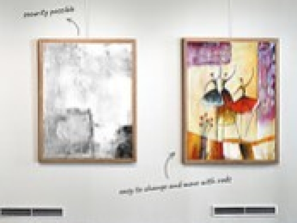 Cimaise Musee : L'Innovation  pour un Accrochage Discret